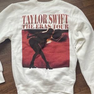 Taylor Swift The Eras Tour Photo White Crewneck (XS)